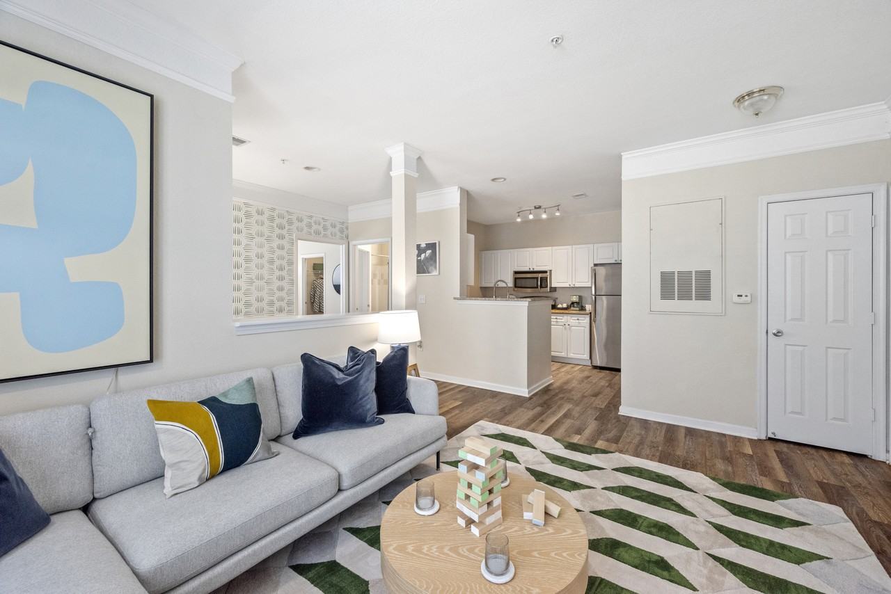 Hideaway at Greenbrier - Photo 3 of 42