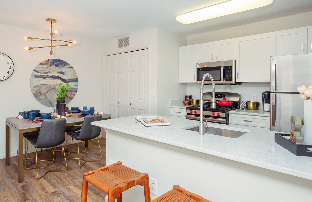 Residences at Tewksbury Commons - Photo 3 of 30