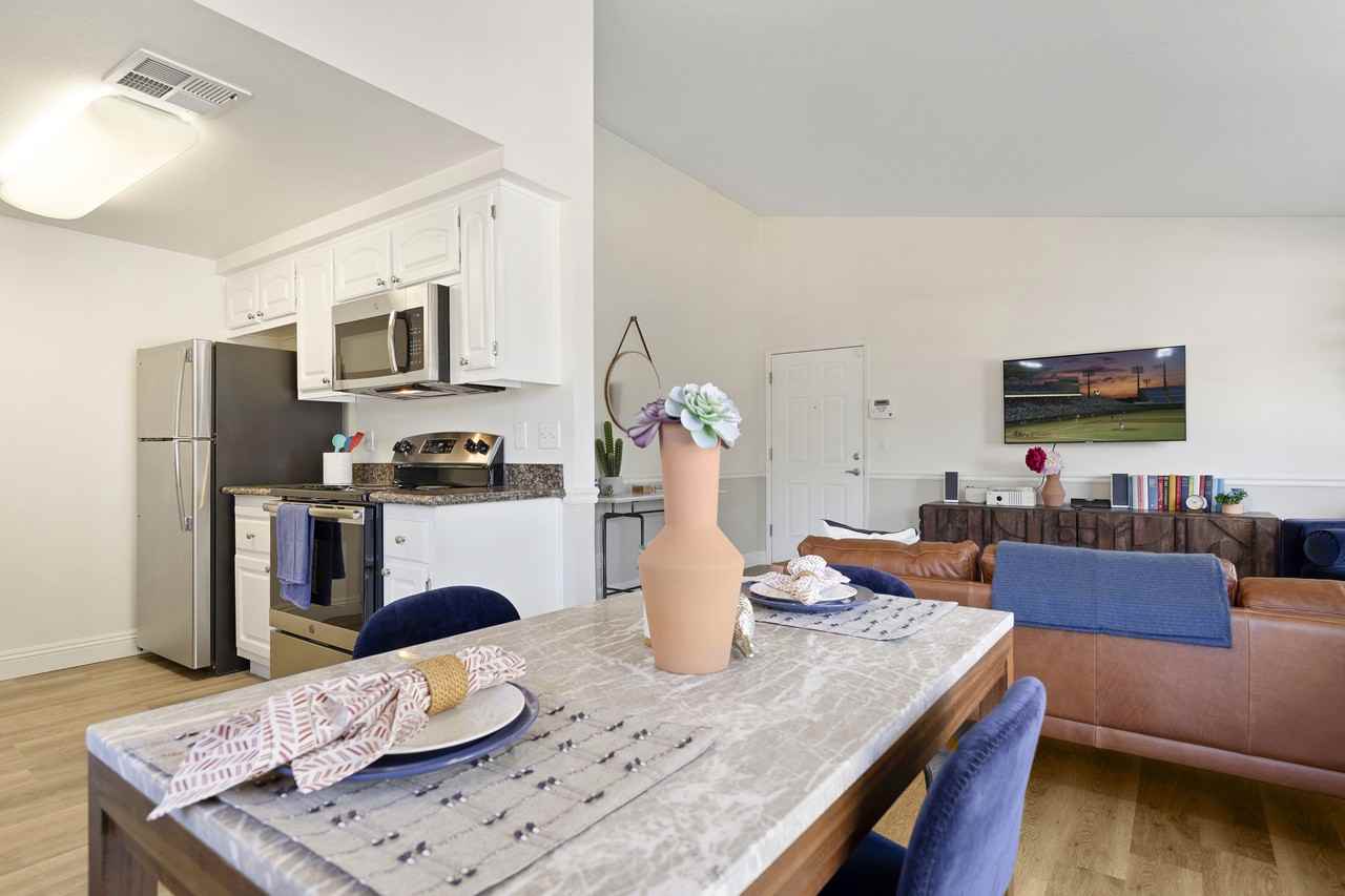 Dominion Heights - Photo 3 of 32