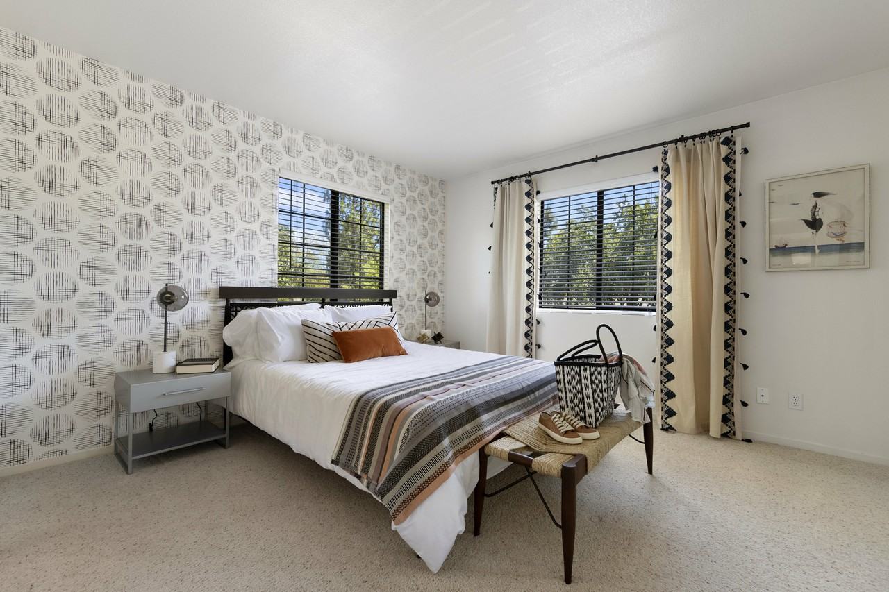 Dominion Heights - Photo 7 of 32