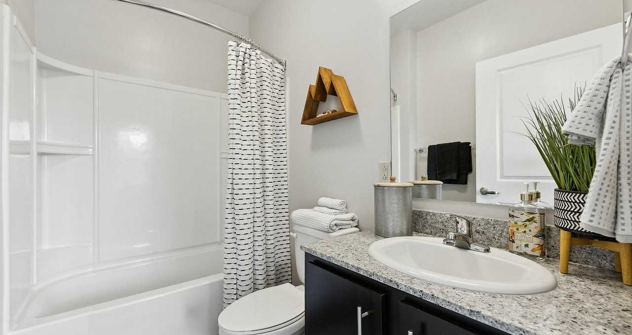 The Valley - Photo 4 of 9