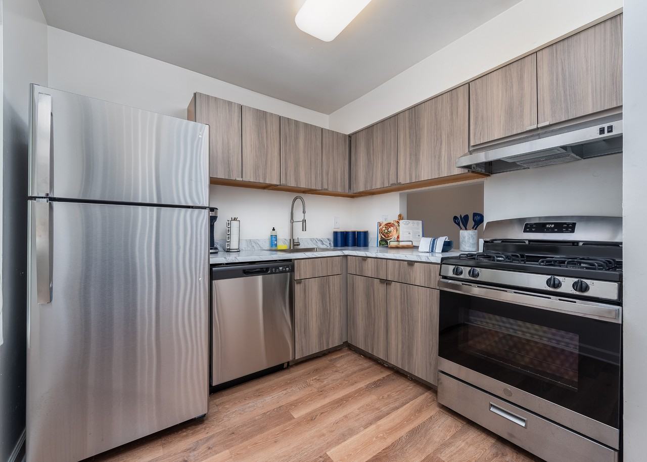 Cedar Place - Photo 7 of 28