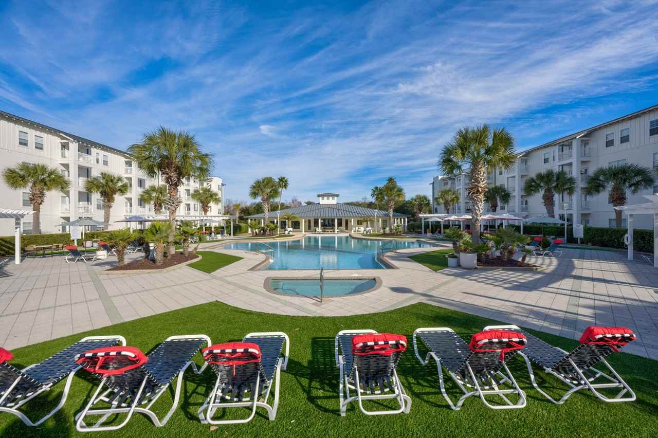 White Sands - Photo 3 of 41