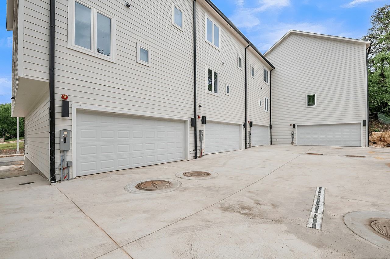 The Townhomes at The Timbers - Photo 2 of 19