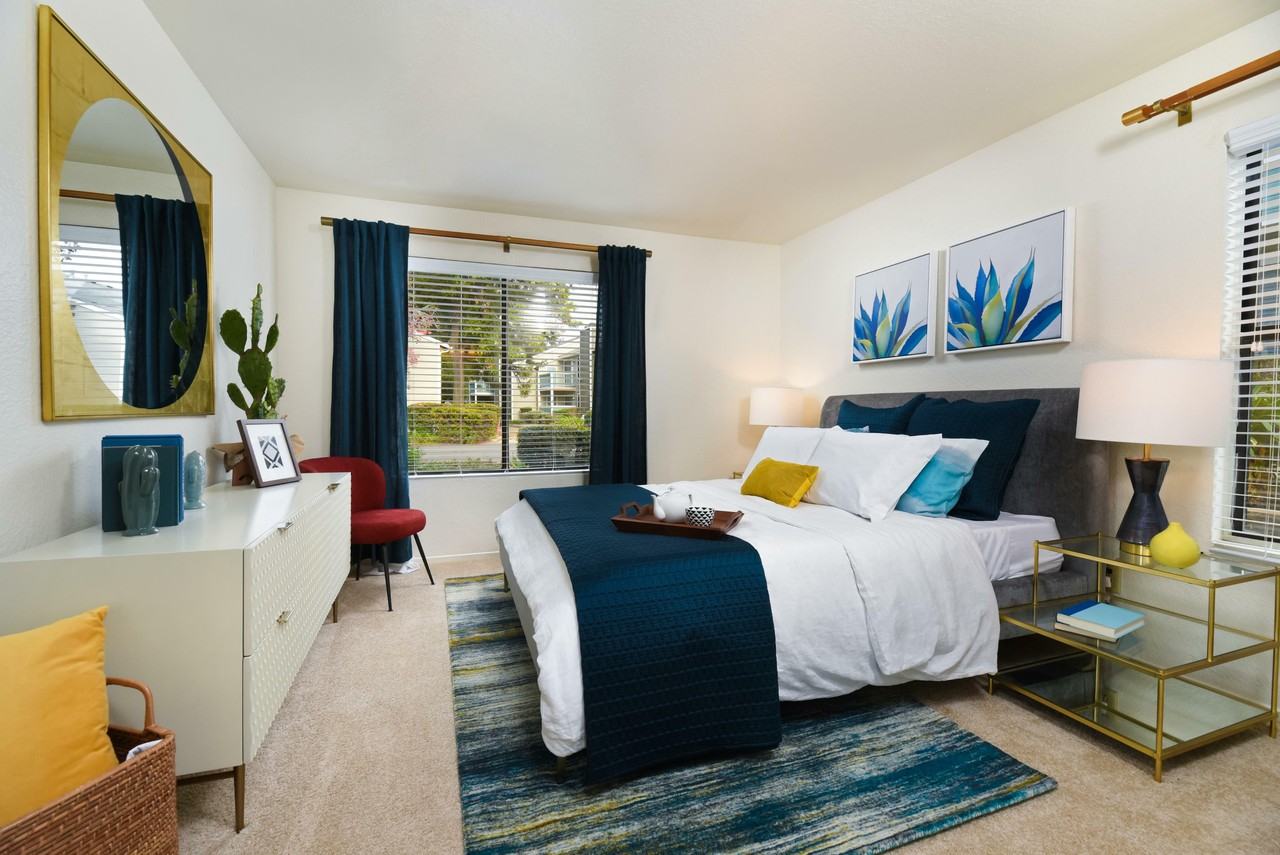 Diamond Hillside - Photo 7 of 29