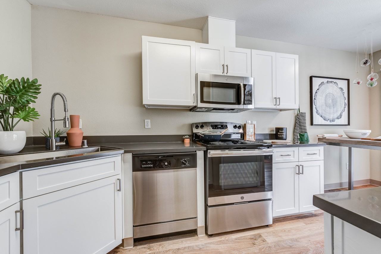 Carrolls Creek Landing Townhomes - Photo 5 of 30