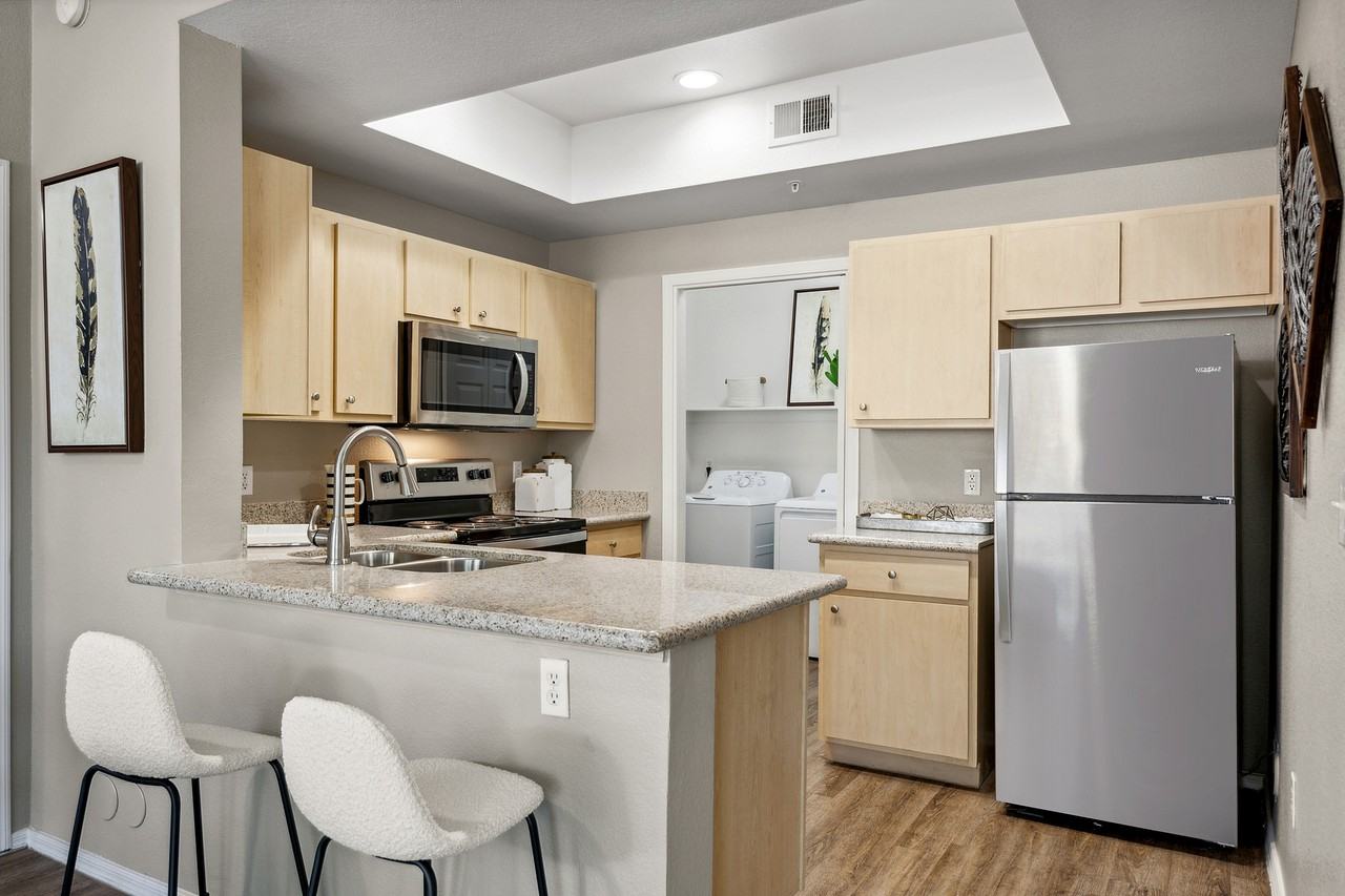 Terraces at Glassford Hill - Photo 3 of 39