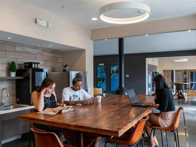 Block20 - Photo 2 of 23