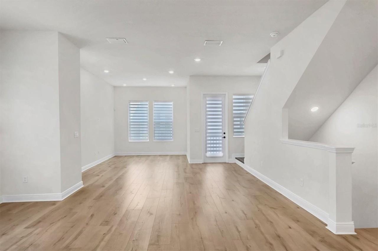 2513 Boone Ct - Photo 5 of 50