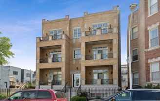 4417 S Calumet Ave #2S - Photo 1 of 1