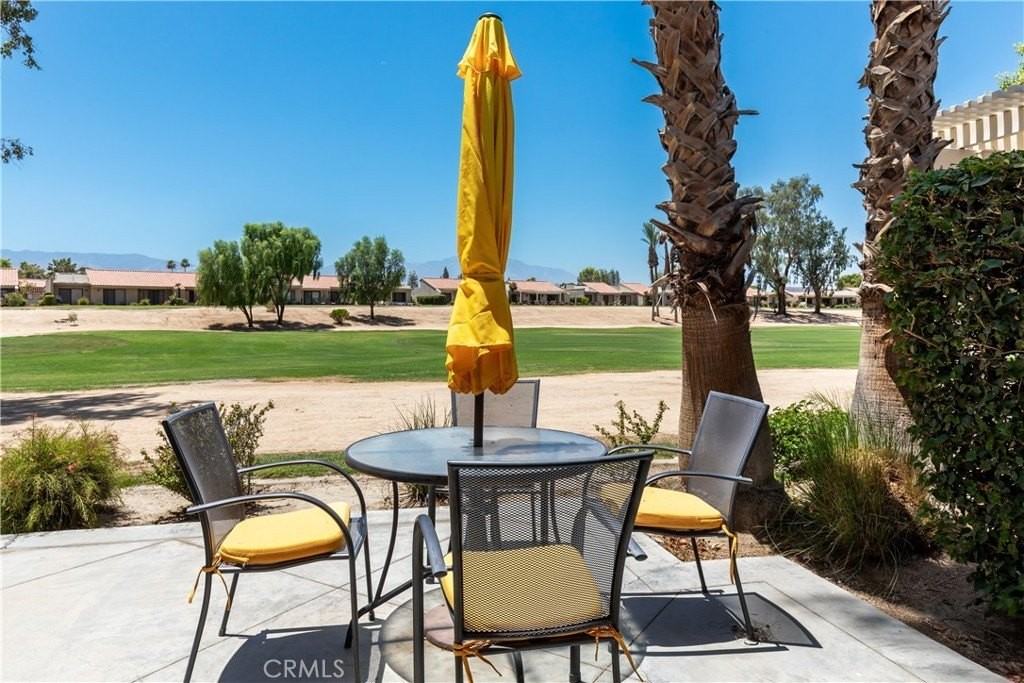 40657 Preston Trl - Photo 3 of 46