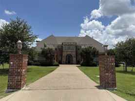 7304 Meadow Glen Dr - Photo 1 of 1