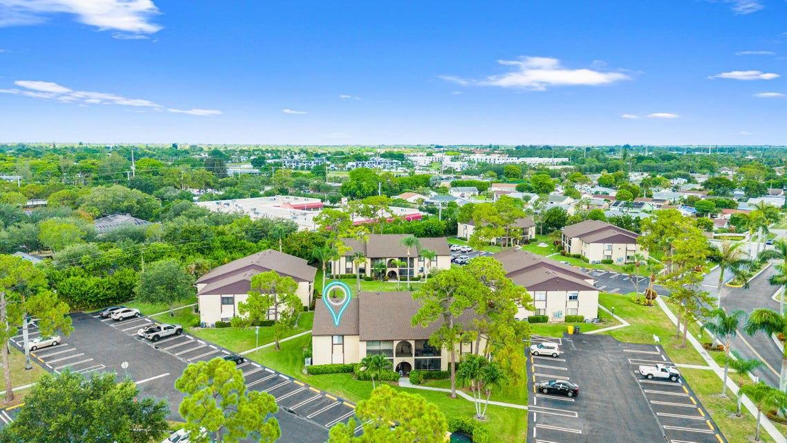 441 Pine Glen Ln #A1 - Photo 2 of 8