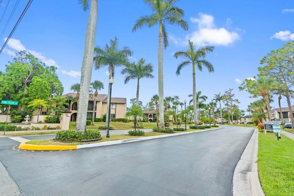 441 Pine Glen Ln #A1 - Photo 3 of 8