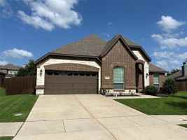 featured image of 1566 Country Crest Dr