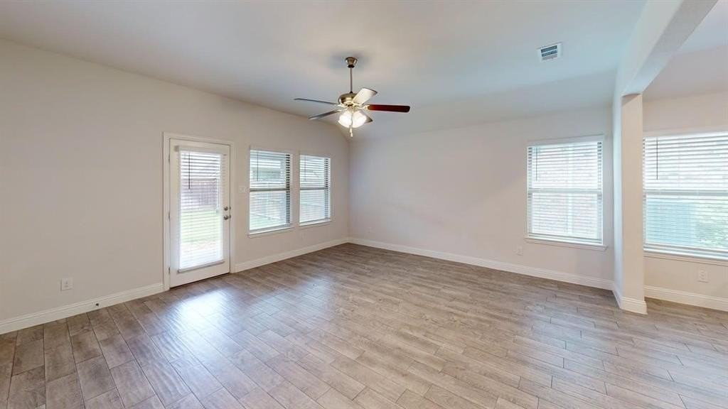 15904 Placid Trl - Photo 6 of 24