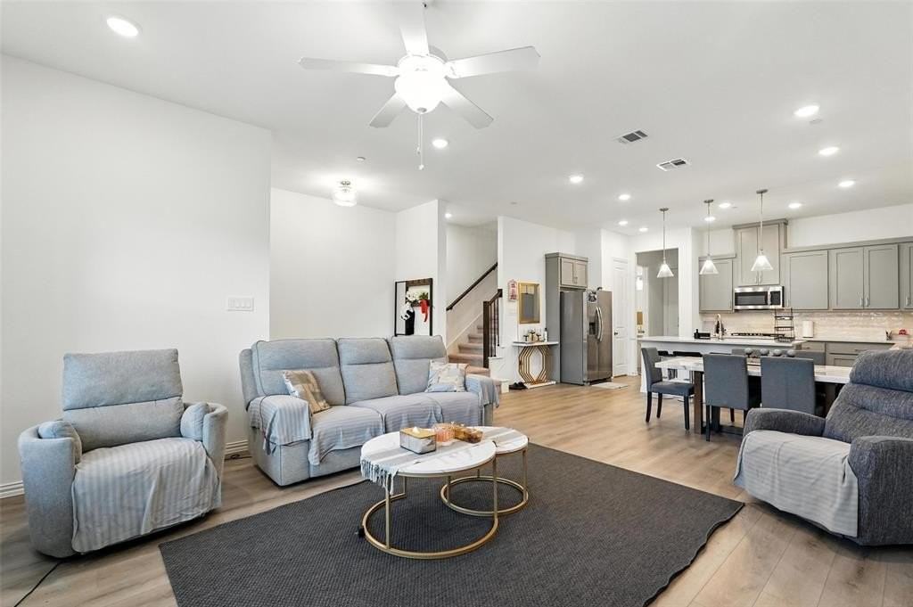 6535 Baritone Ct - Photo 3 of 24