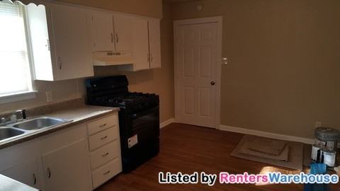 1808 Del Oak Dr - Photo 3 of 4