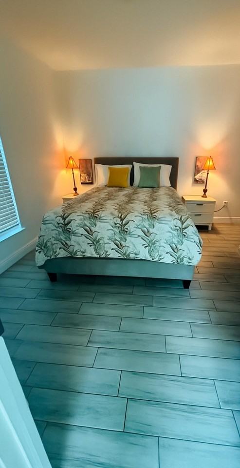 1036 Francis St - Photo 6 of 10