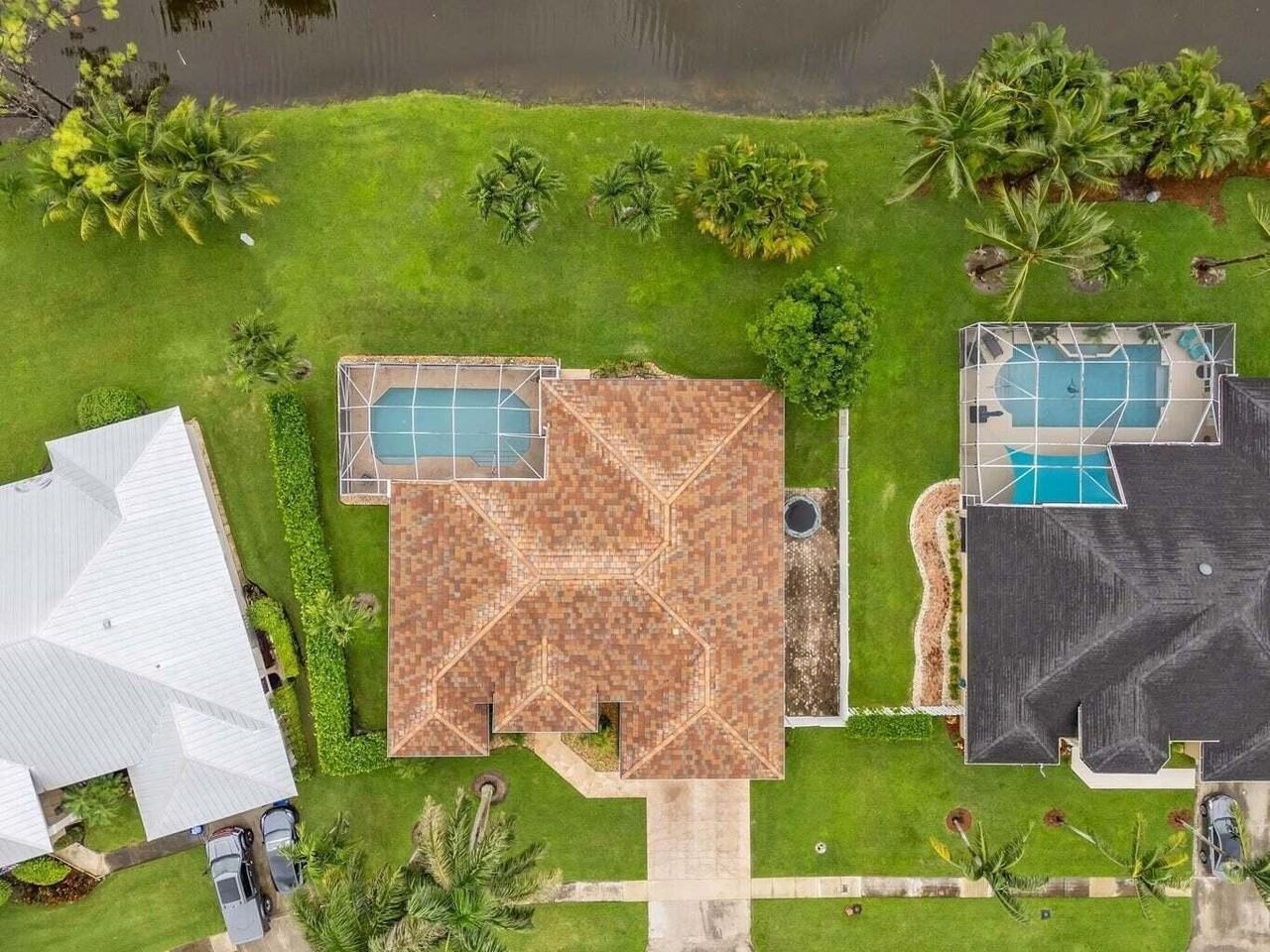 13520 Northumberland Cir - Photo 3 of 32