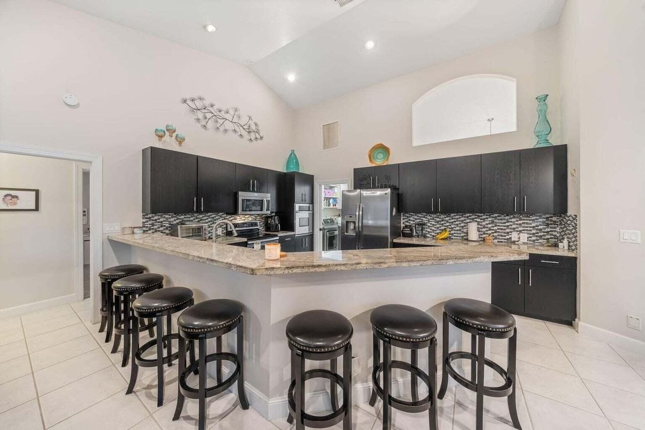 13520 Northumberland Cir - Photo 7 of 32