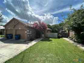 208 Anne Louise Dr - Photo 1 of 1