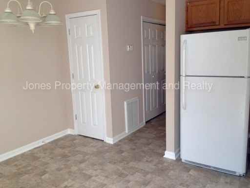 154 Aaron Pl NW - Photo 2 of 7
