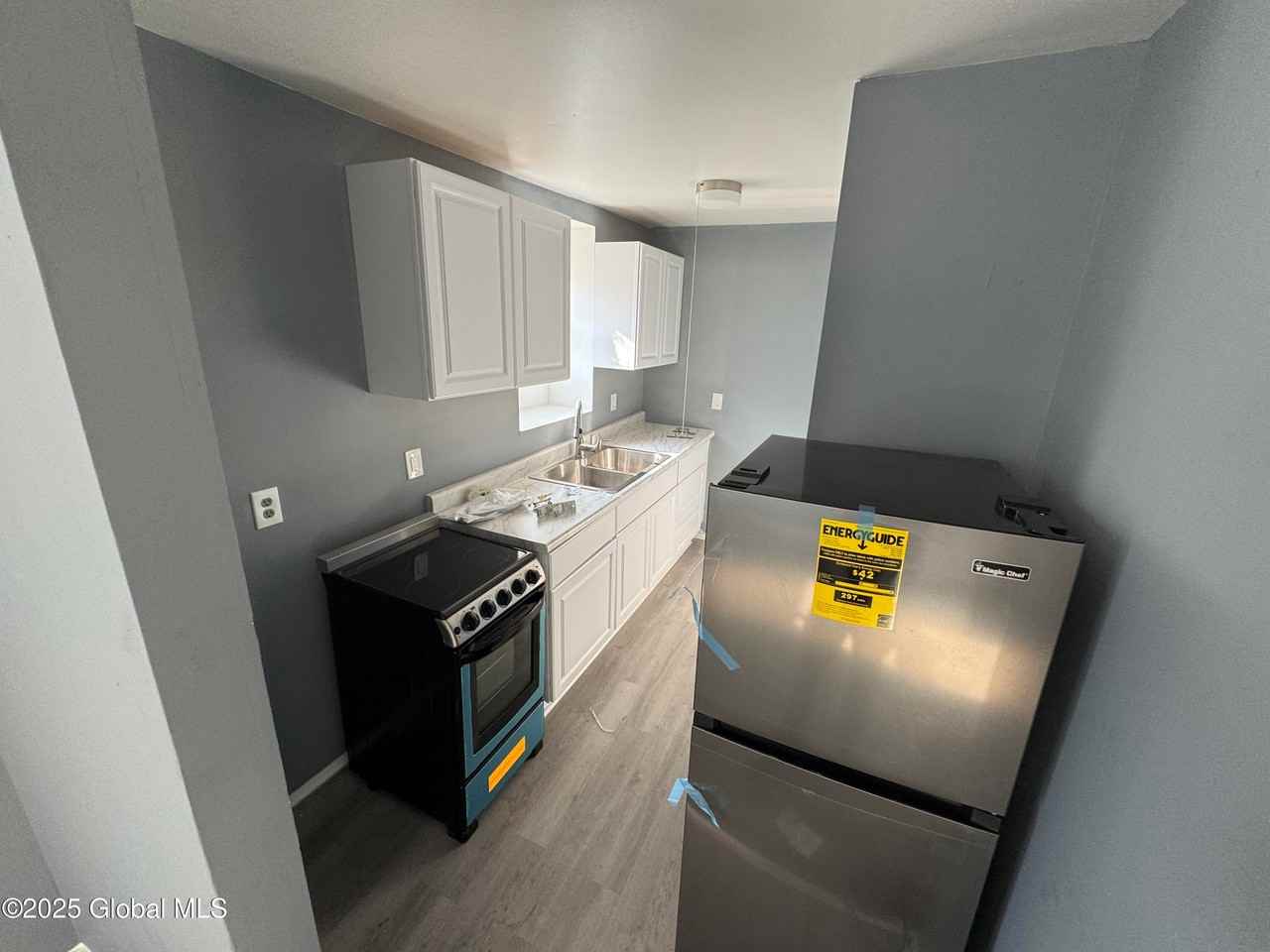 663 2nd Ave - Photo 2 of 13