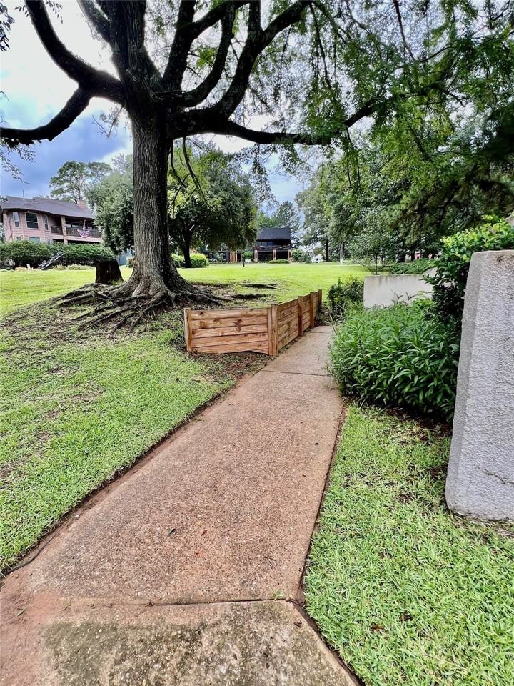 21 April Hl - Photo 3 of 30