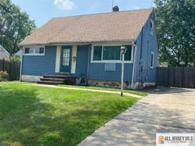 77 Plymouth Dr - Photo 1 of 1