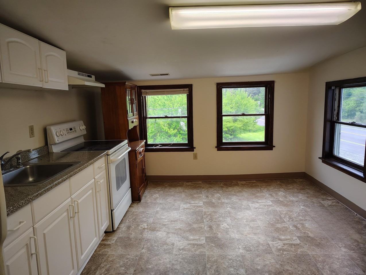 5502 Route 115 - Photo 3 of 12