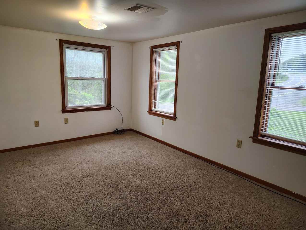 5502 Route 115 - Photo 5 of 12