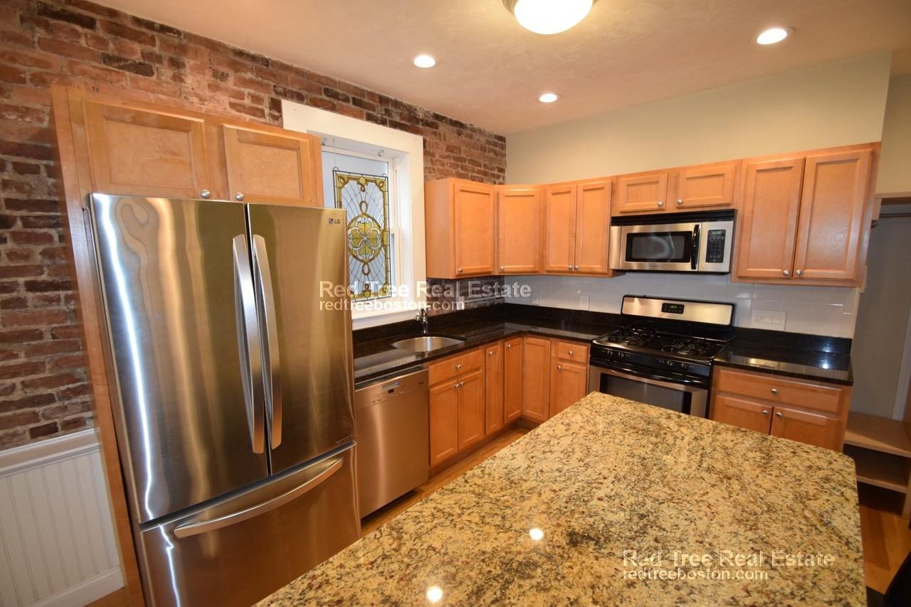 172 Cottage St #3 - Photo 2 of 17
