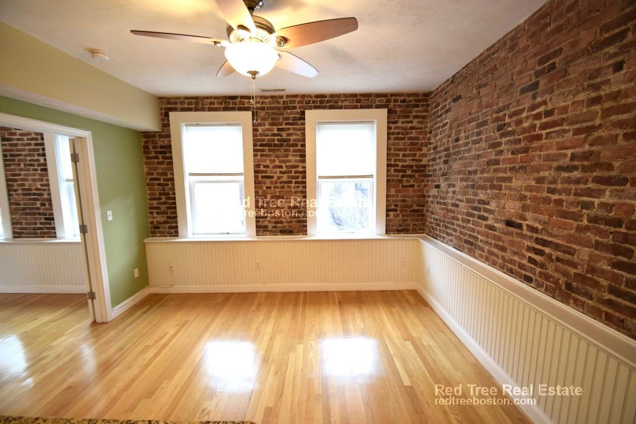 172 Cottage St #3 - Photo 6 of 17
