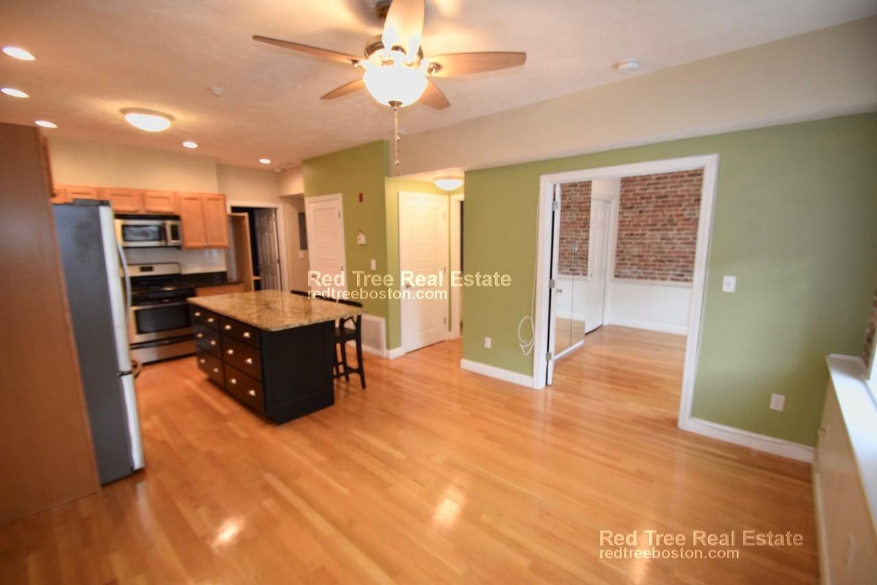 172 Cottage St #3 - Photo 7 of 17