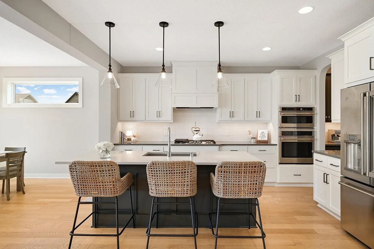 9769 Iron Horse Rd - Photo 4 of 43