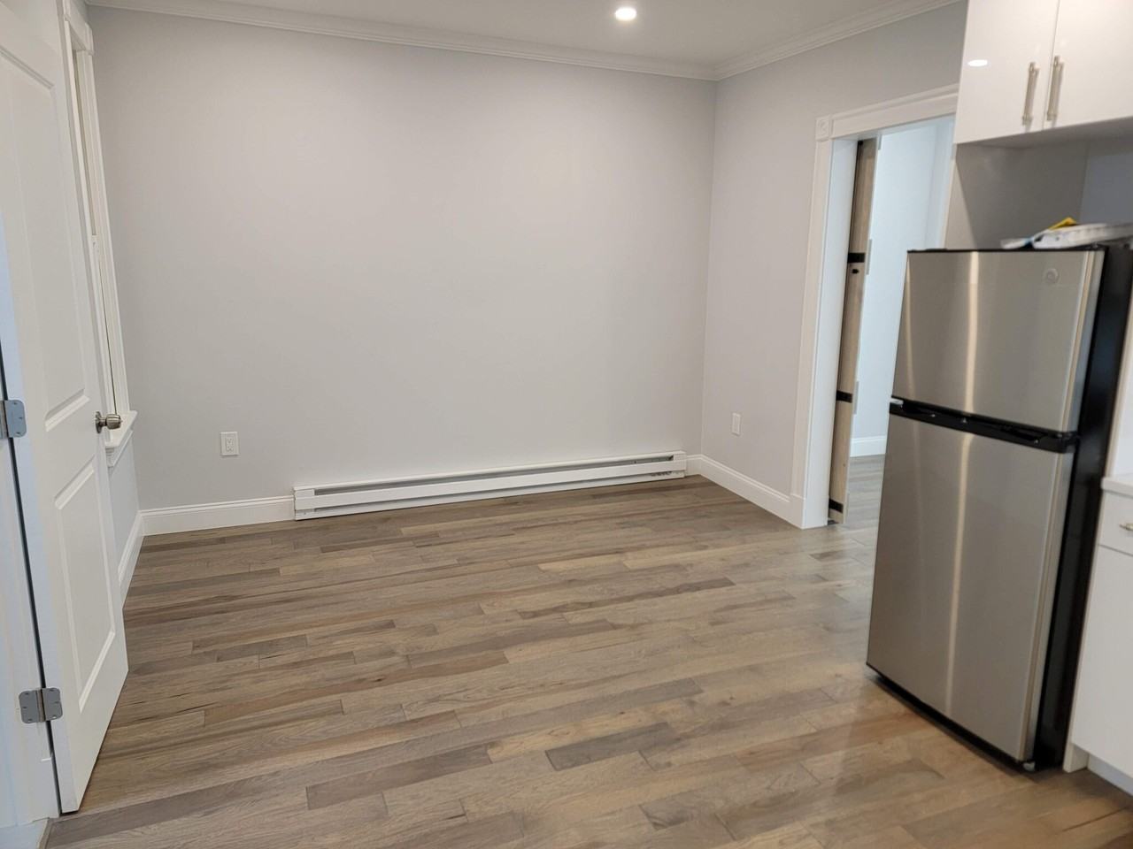 Jfk St #4 - Photo 6 of 10