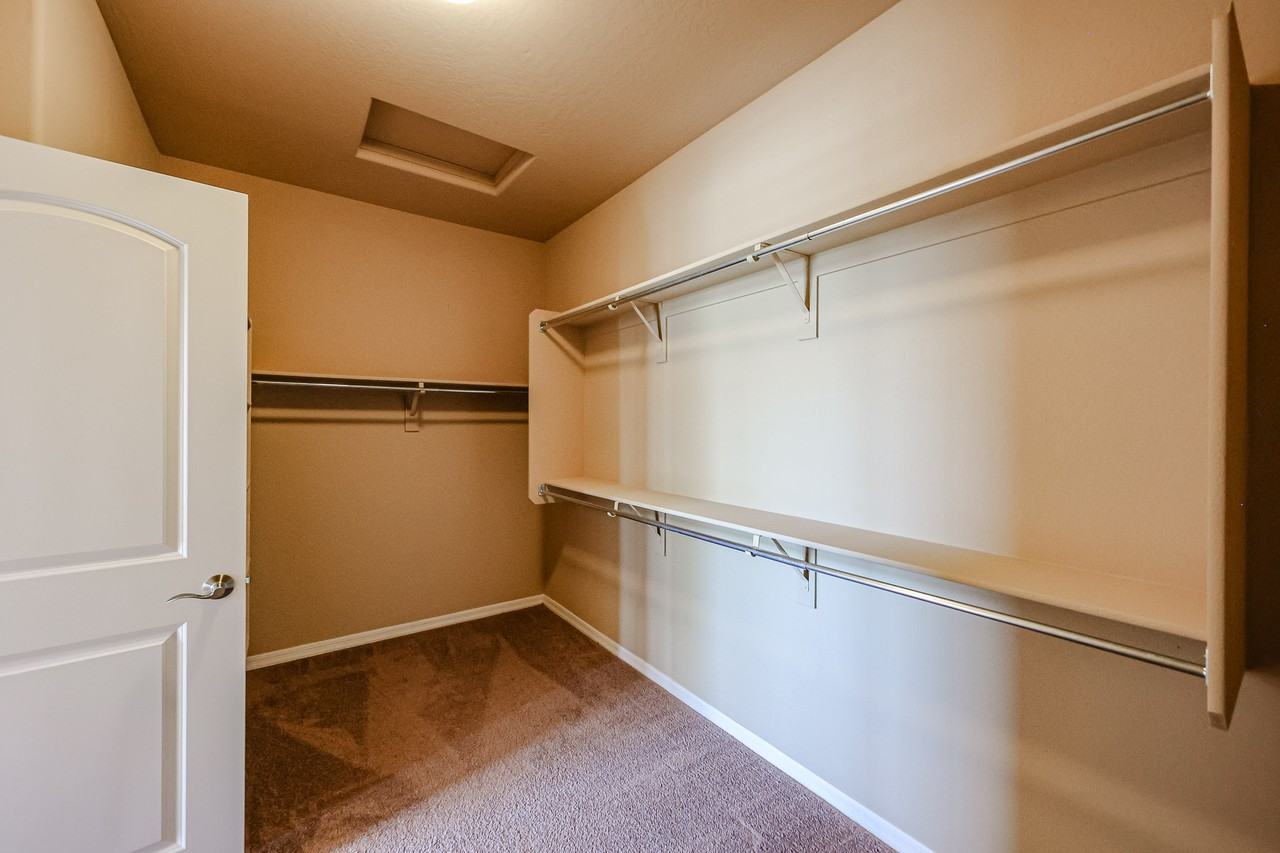3575 S Jasmine Dr - Photo 4 of 50