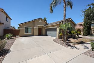 869 E Waterview Pl - Photo 1 of 1