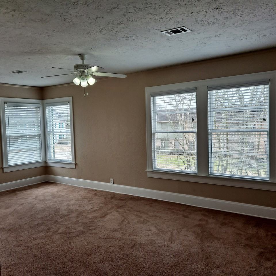 1150 N 7Th St - Photo 3 of 6