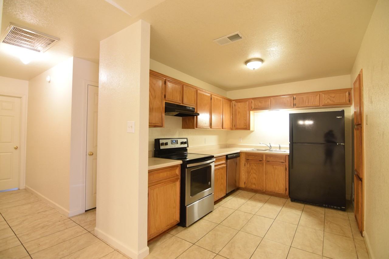 1903 Schwald Rd - Photo 4 of 17