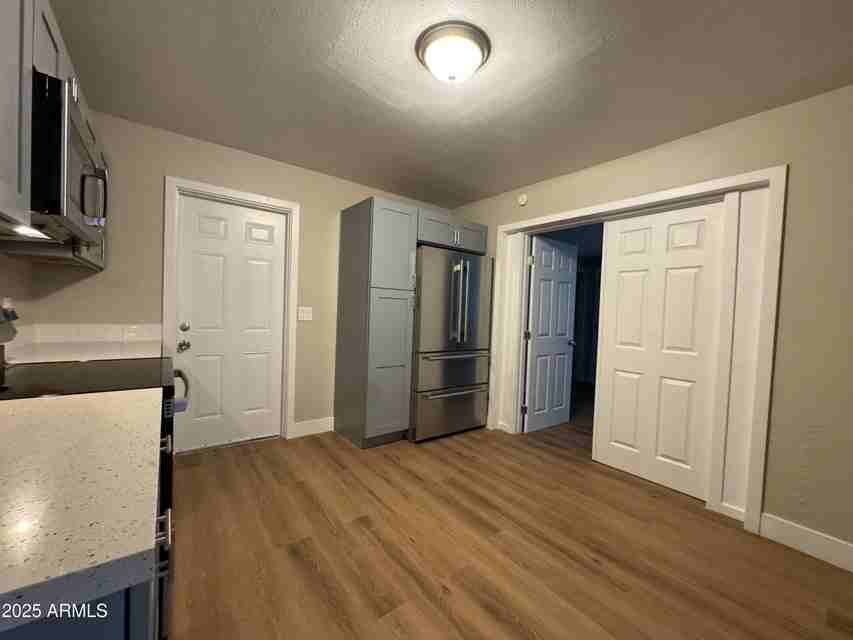 2020 E Arbor Ave - Photo 3 of 20