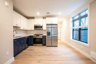 157 Everett St #102 - Photo 1 of 1