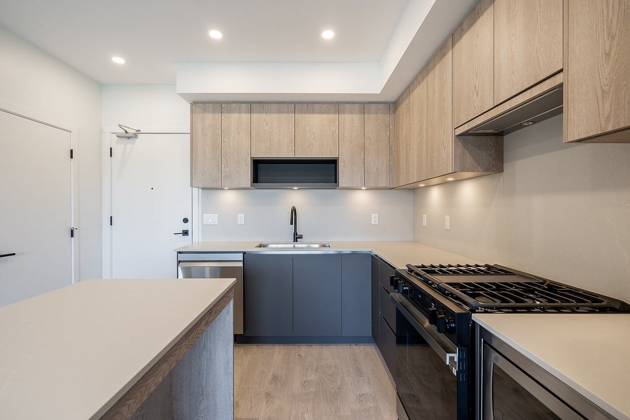 19577 65B Place #404 - Photo 3 of 37