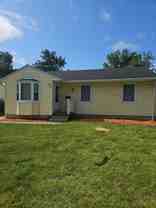 221 E Sheridan Ave - Photo 1 of 1