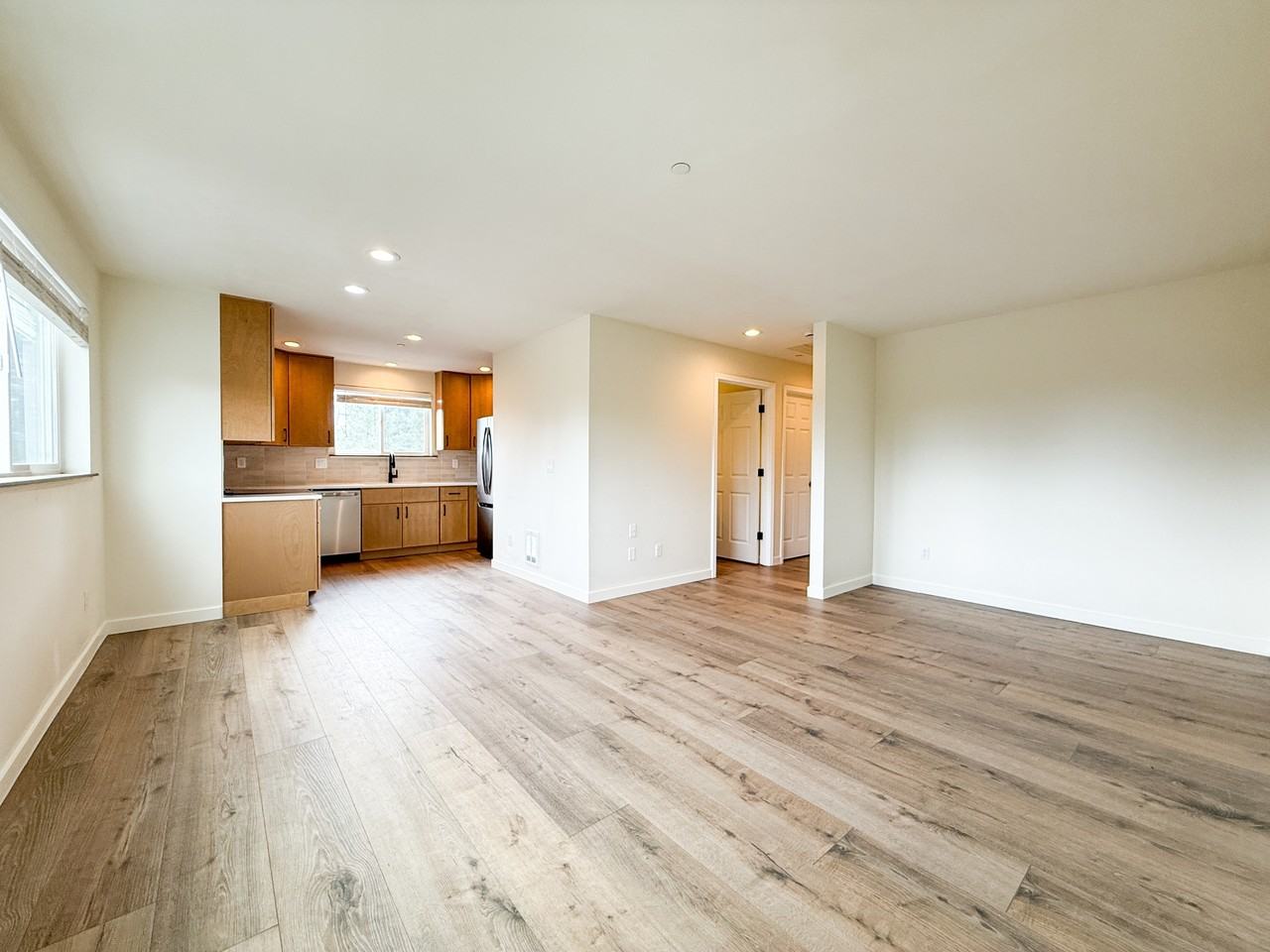 113 W Casino Rd, Everett - Photo 2 of 13