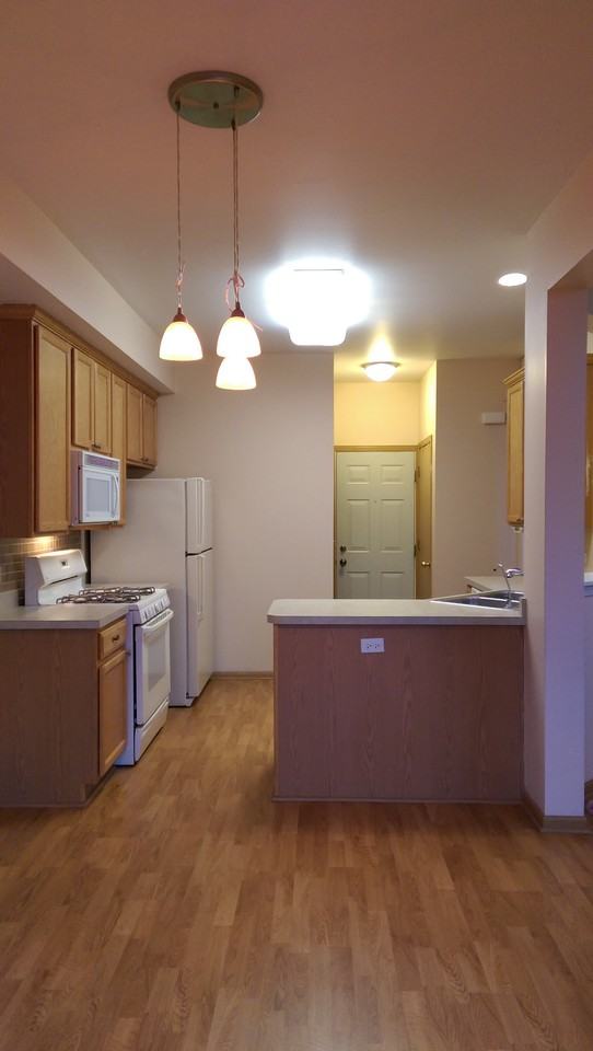 1103 Bromley Court - Photo 3 of 23