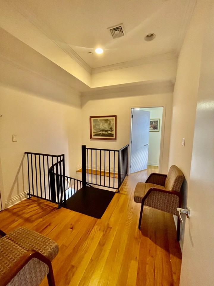 Murray St #6 - Photo 2 of 11