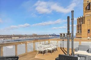 featured image of Riverside Dr #PH