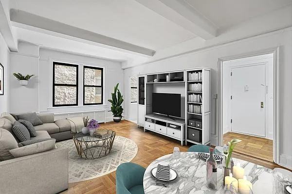 W 78th St #2D - Photo 2 of 20